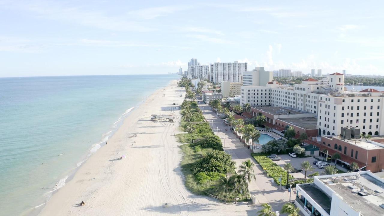 670 Partial Ocean View Hollywood Beach Dania Beach Bagian luar foto