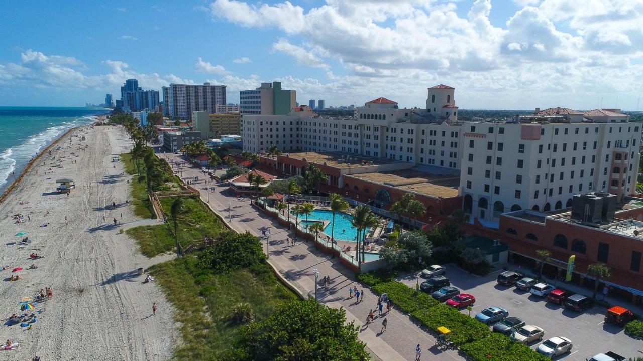670 Partial Ocean View Hollywood Beach Dania Beach Bagian luar foto