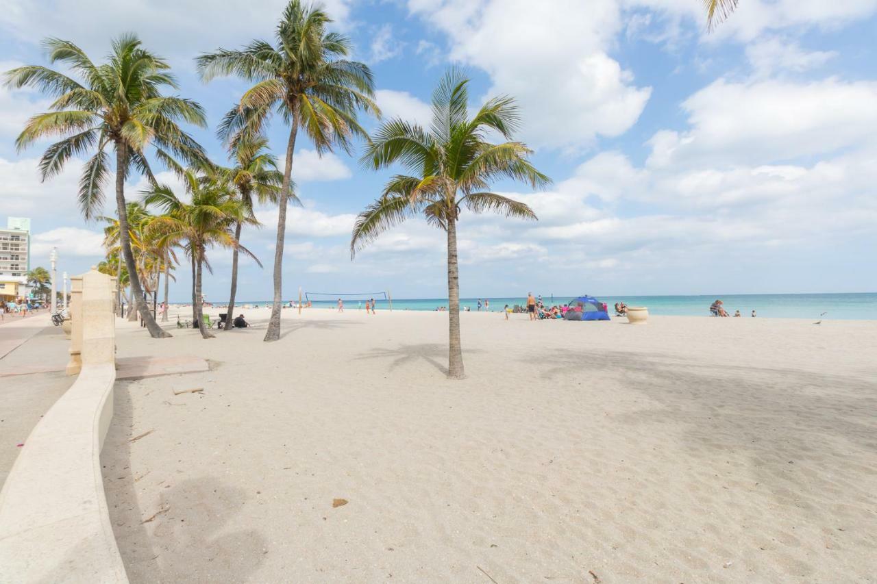 670 Partial Ocean View Hollywood Beach Dania Beach Bagian luar foto