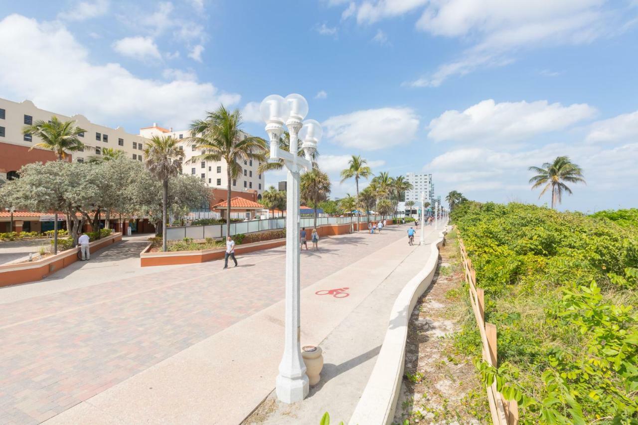 670 Partial Ocean View Hollywood Beach Dania Beach Bagian luar foto